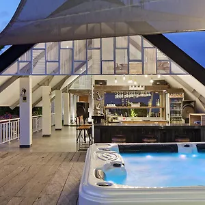 Hotel Daun Bali ***