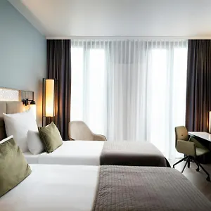 Leonardo Royal Otel Münih