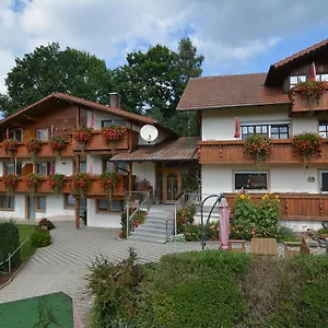 https://pension-weiss.com-bavaria.com